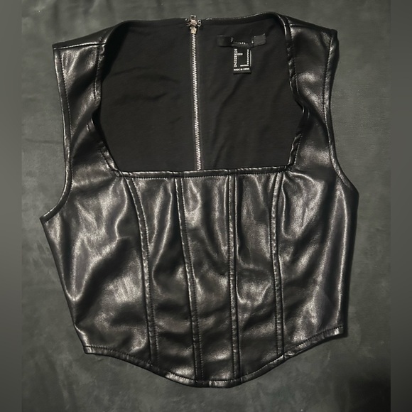Forever21 Faux Leather Corset Crop Top Small - Picture 5 of 7
